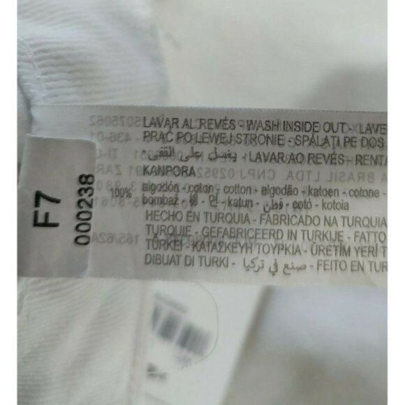 Zara Jeans Straight Leg 2  White High Rise Cropped Distressed Button Fly - Picture 7 of 9